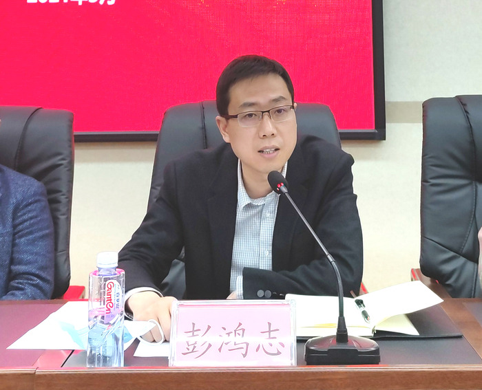 彭鸿志指出,嘉陵区人民医院胸痛中心建设工作的启动,是公立医院社会